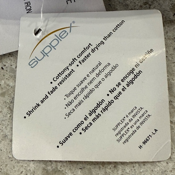 Lavaloka Activewear Black Sports Bra. NWT. Small. SAMPLE SALE. - Picture 5 of 5